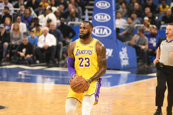 Ölümsüzlük Asfaltla Yazılmaz: LeBron’un 23. Sezonu Ve Bir Efsanenin Yorgunluğu